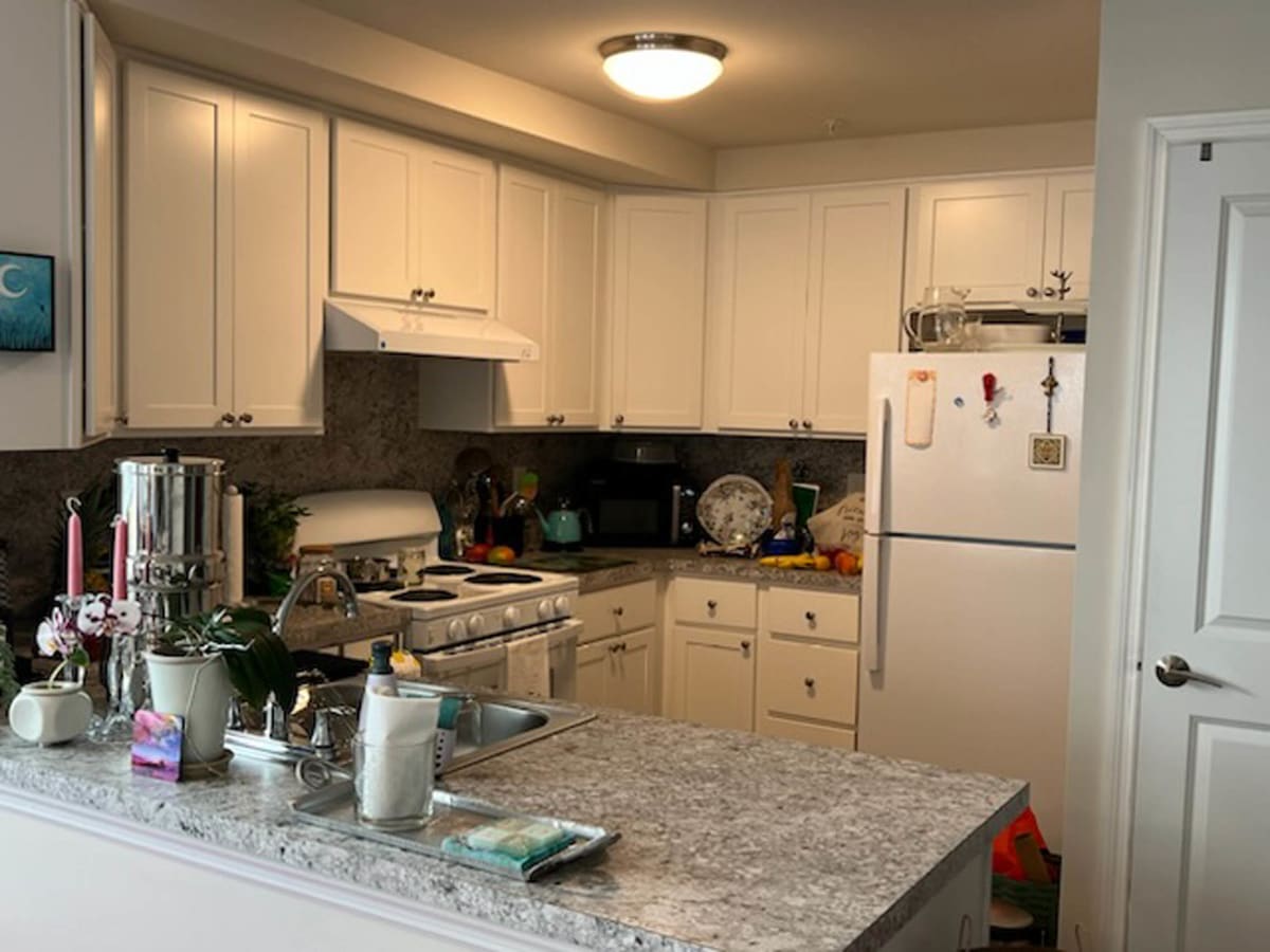 Photos and Video of Red Clay Manor in Square, PA